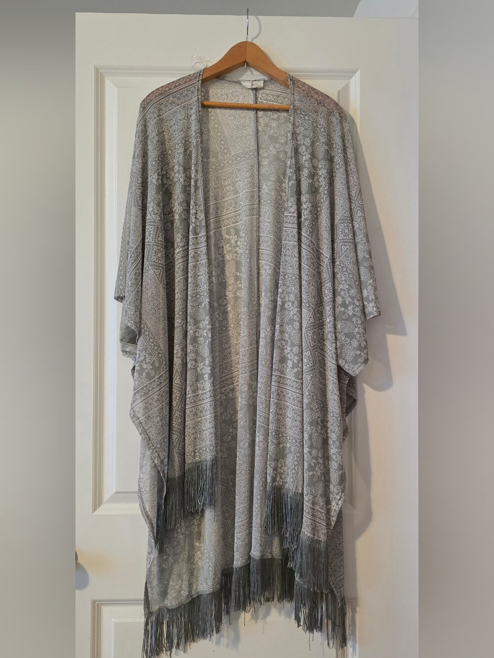 Ember Boho Fringe Mesh Duster Kimono Womns XL Paisley Gray Western Chic Festival